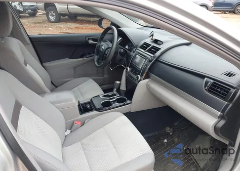 2013 Toyota Camry Le z USA, uszkodzony, nr VIN 4T1BF1FK9DU247422